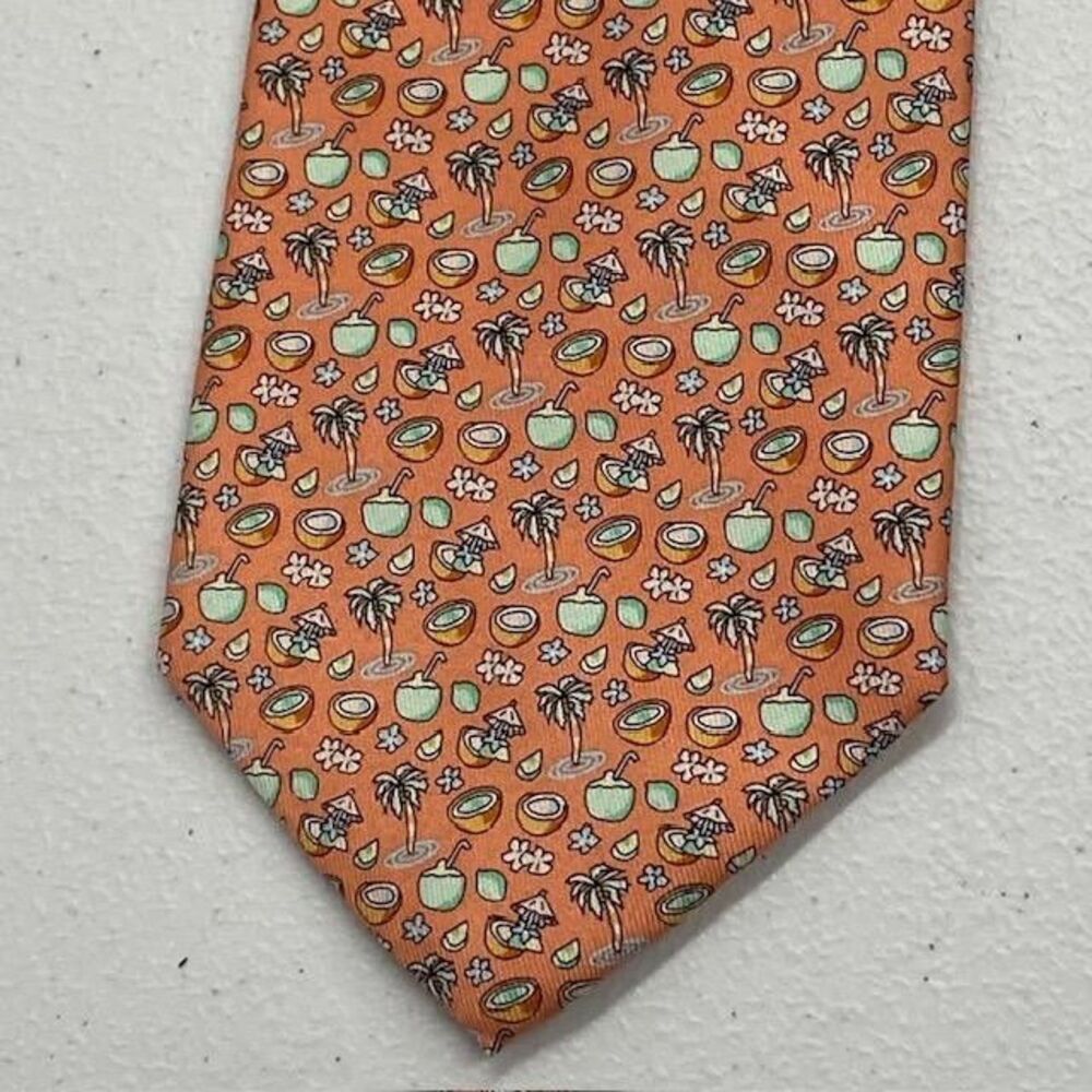 Vineyard Vines Tie 100% Silk Tropical Coconut Palm Tree Coral USA 58" x 4"